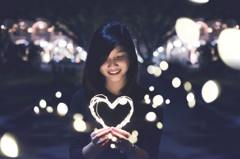 San Valentino: come vestirsi per un appuntamento romantico
