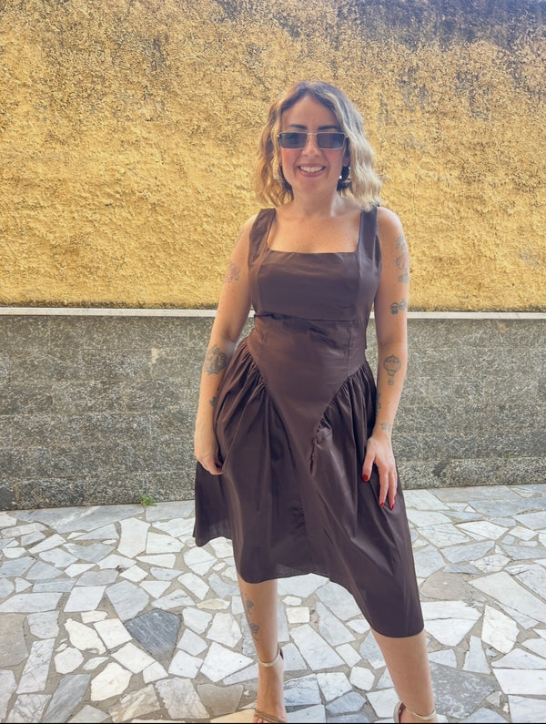 Abito Merilyn Marrone 851037