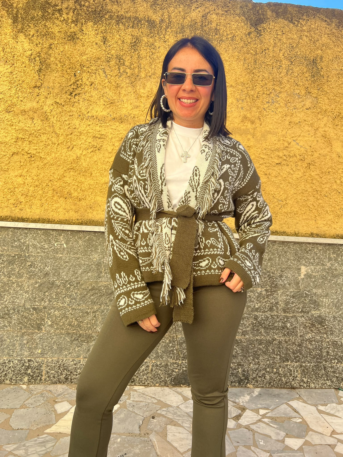 Cardigan con cintura e frange Verde 8976