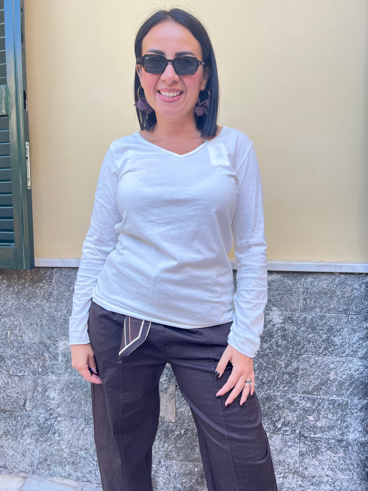 Maglia Manica Lunga Scollo V Bianca