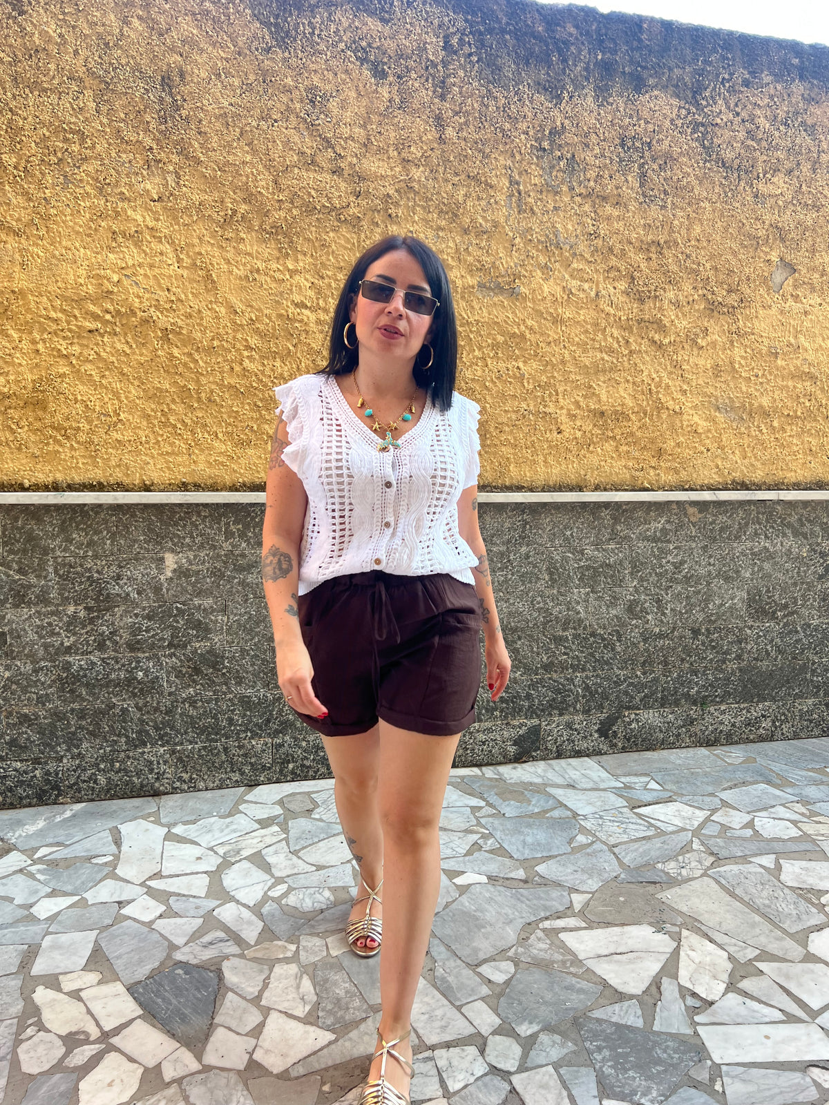 Shorts Marrone